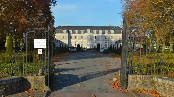 Abri Piscine Télescopique Achat abri de piscine La Montagne