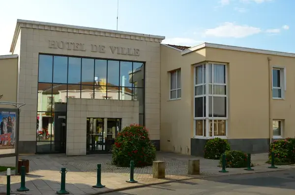 Abri Piscine Télescopique Achat abri de piscine Le Loroux-Bottereau